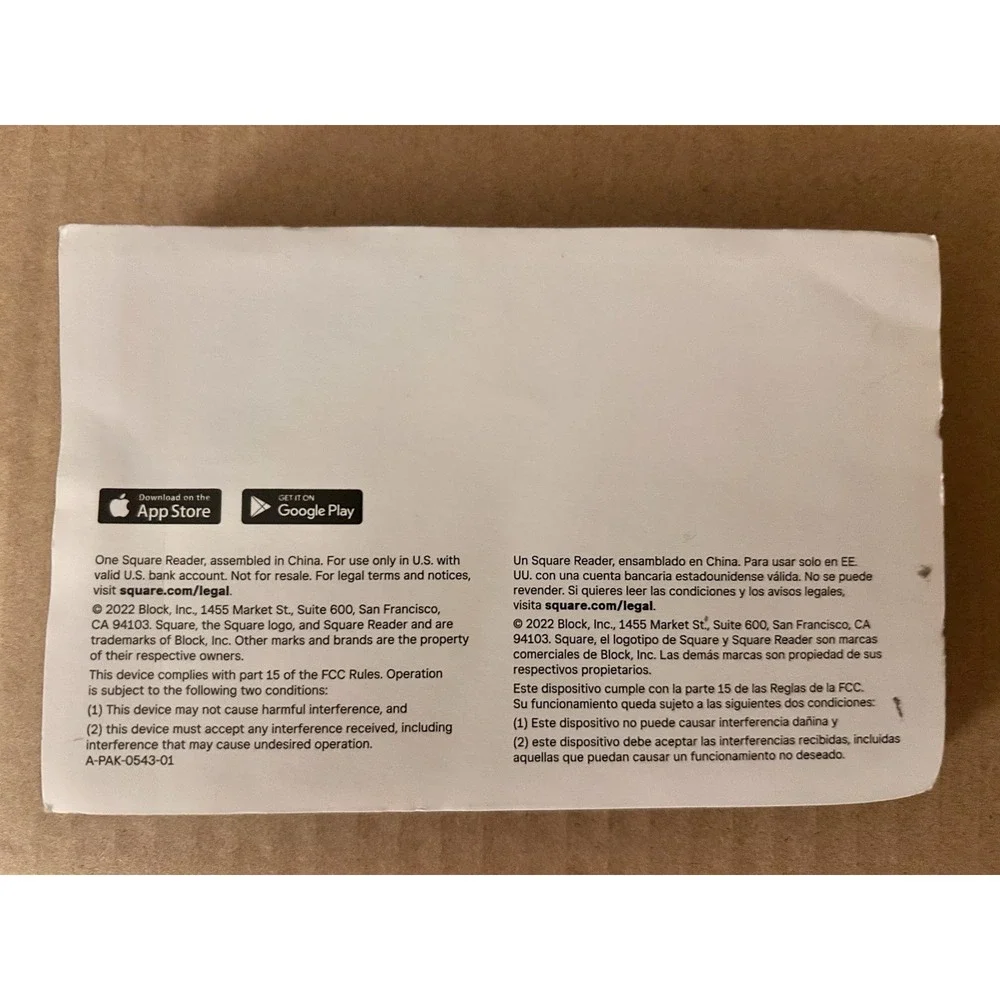 Square Reader for Magstripe Credit Card Scanner Lightning Connector iPad iPhone